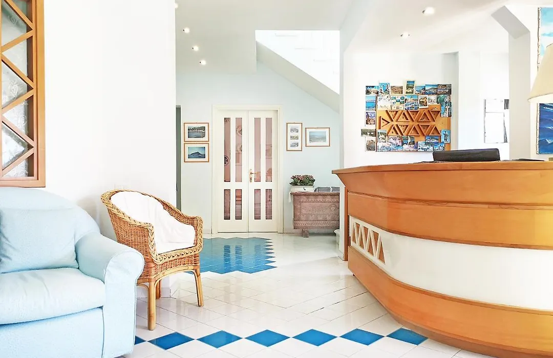 Hotel La Lampara-1