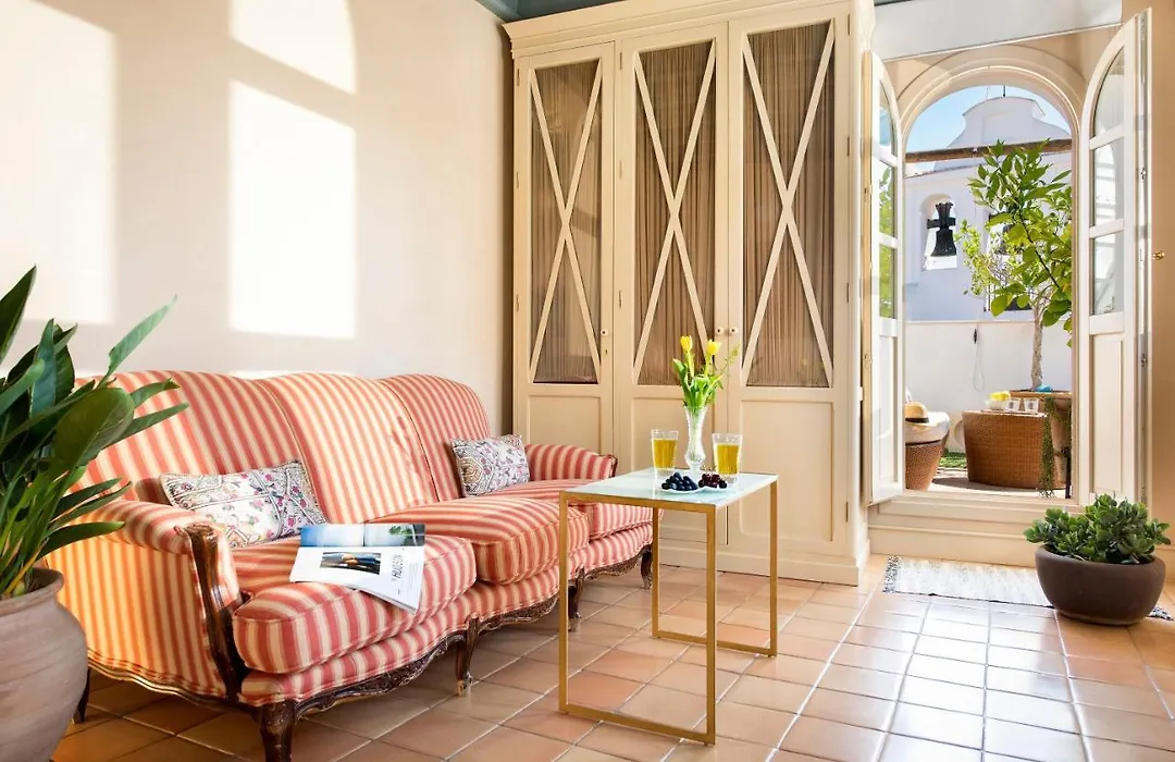 Ch Apartments Boutique-1