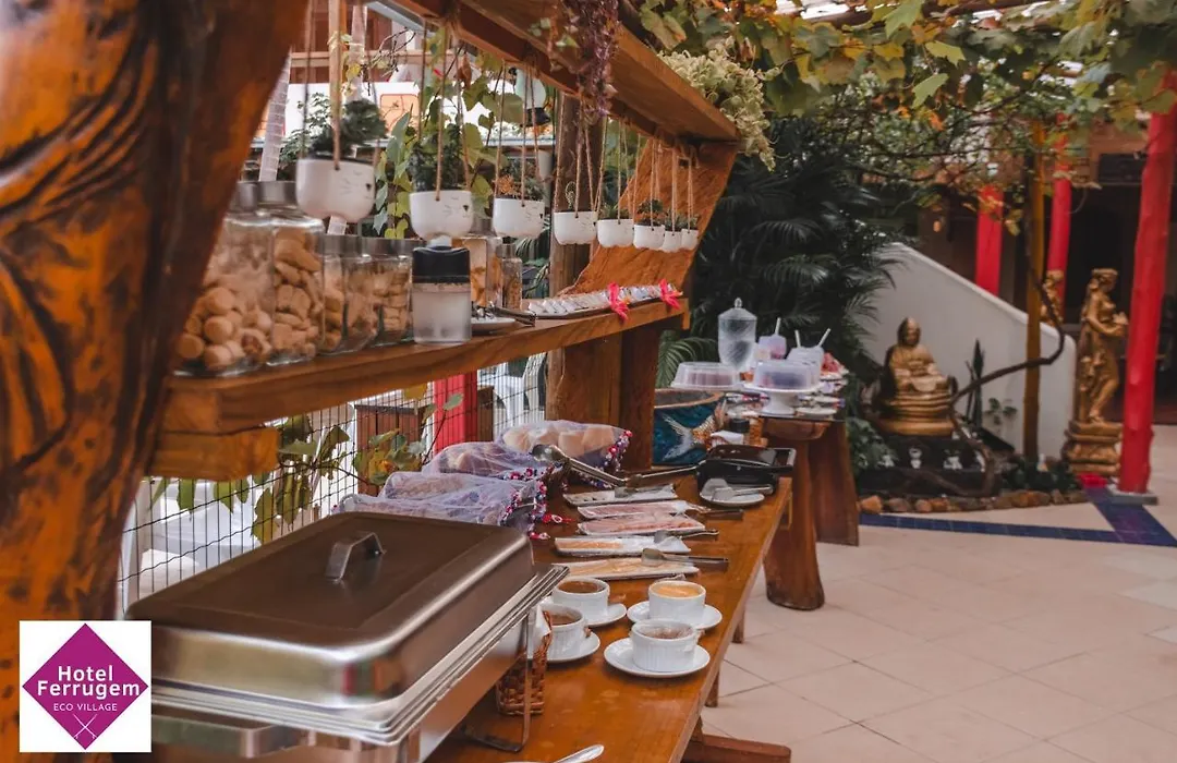 Hotel Ferrugem Eco Village-1