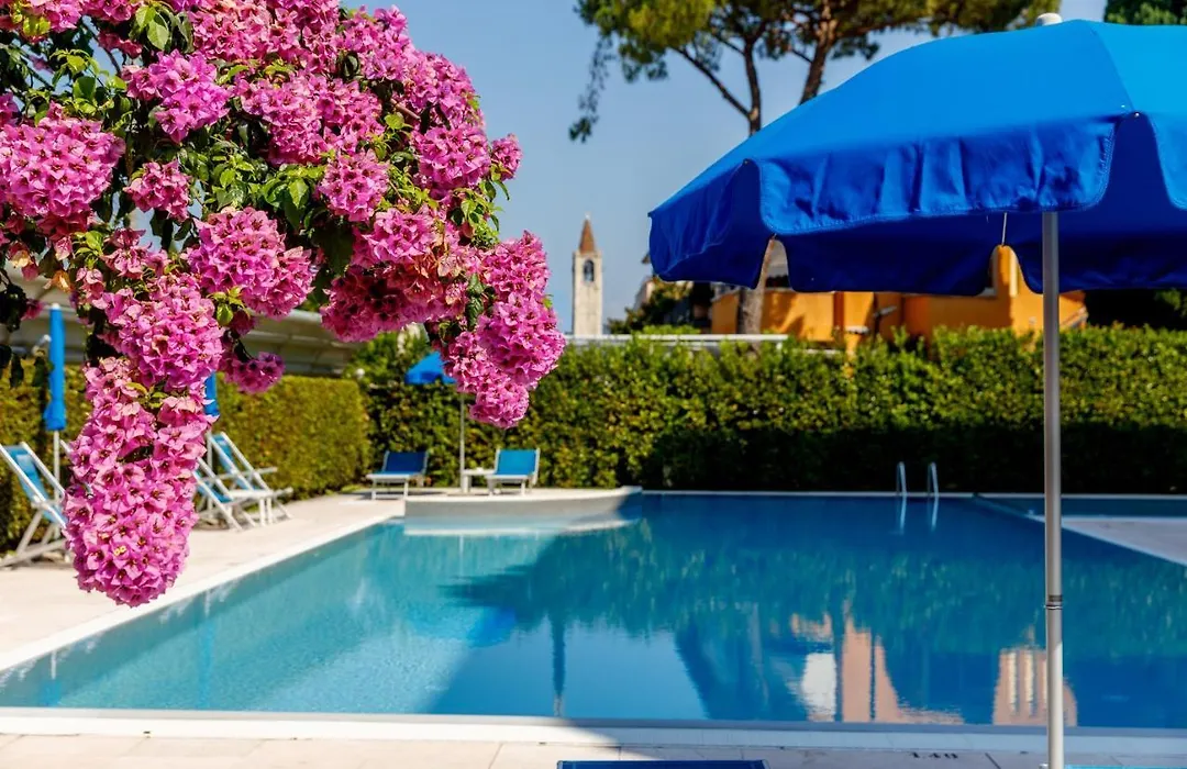 Hotel Idania-1