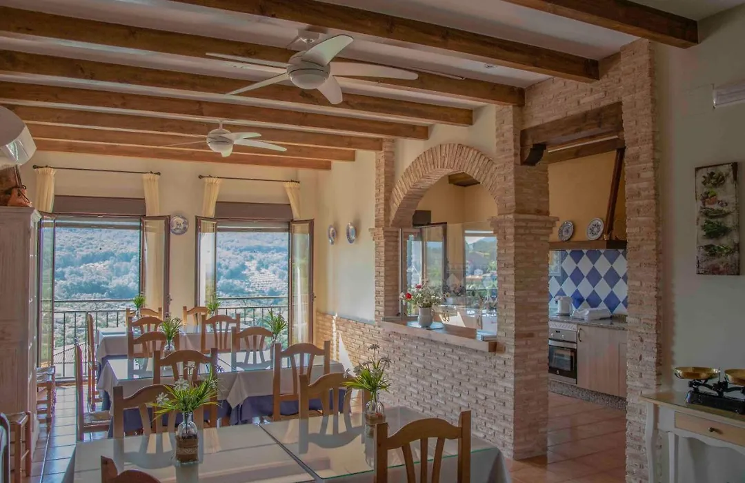 Casa Rural Fuente El Boticario-1