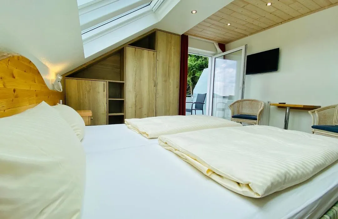Landhotel Edersee-1
