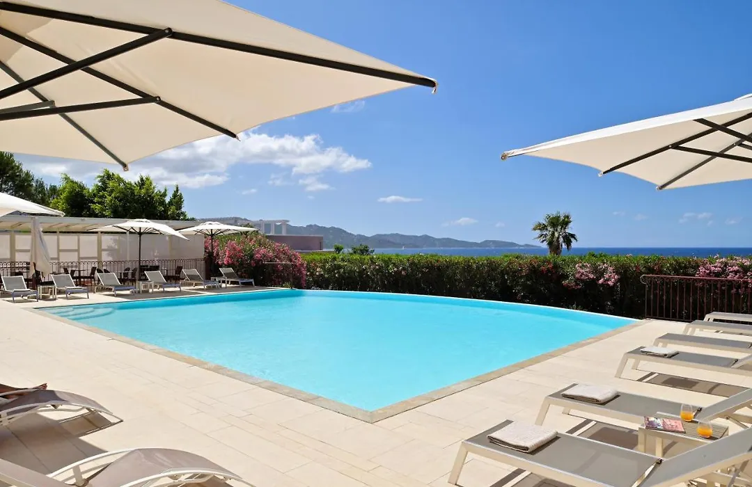 Hôtel Demeure Loredana-1