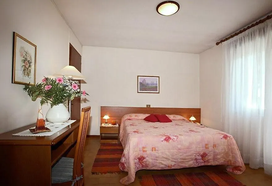 Albergo Miramonti-1