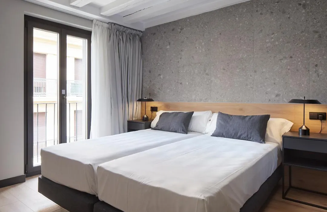 Hostal Espoz y Mina-1