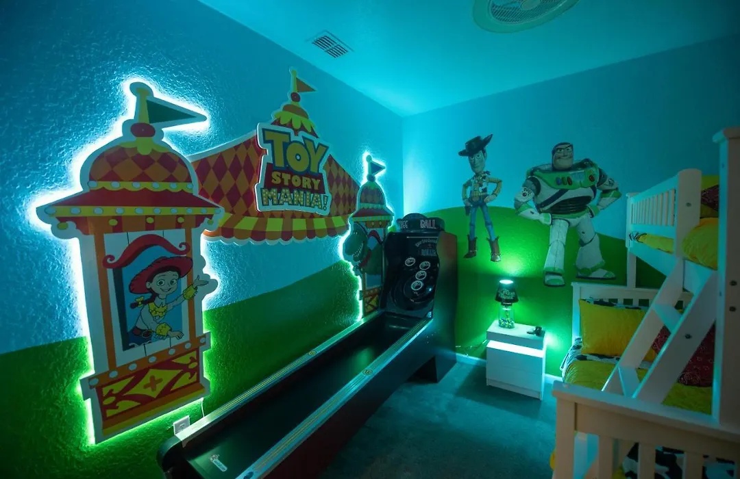 Magical Adventure Condo W Waterpark Near Disney No Resort Fees-1