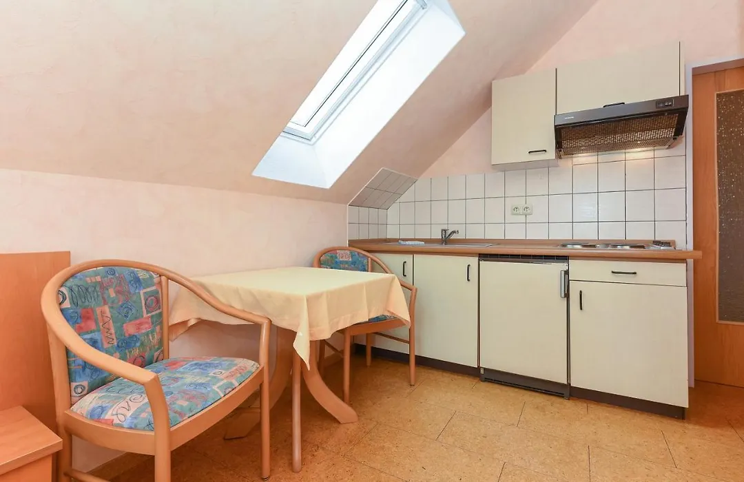 Hotel-Pension Altes Siel-1