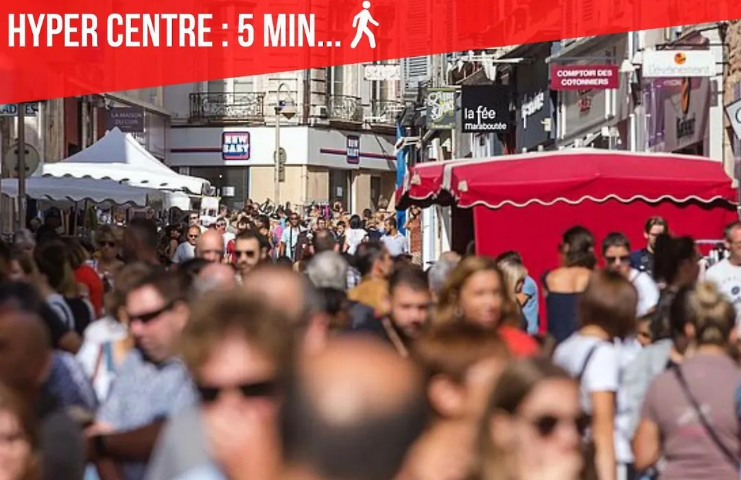 Legend Majestic - Parking Privé GRATUIT- Climatisation - Gare - Centre Ville-1