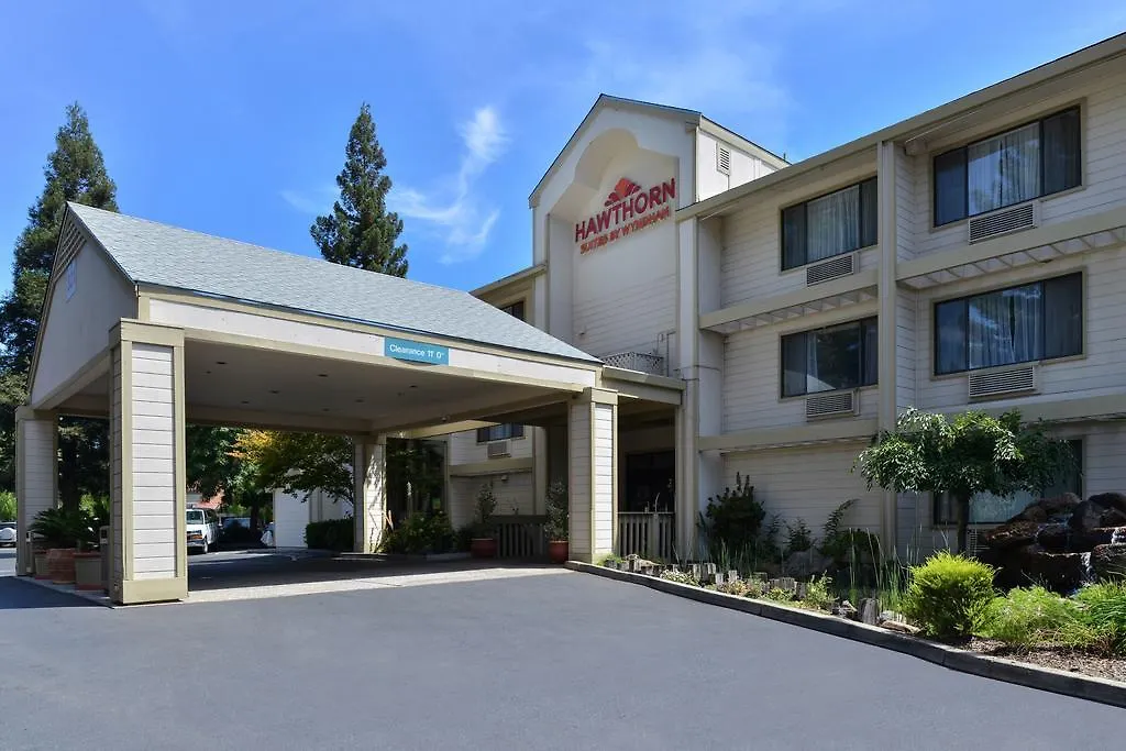 Hawthorn Suites Sacramento-1