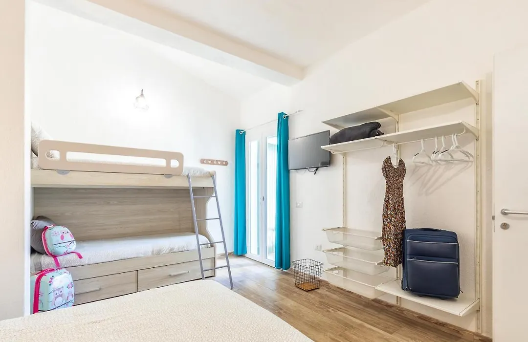 Acquazzurra Rooms-1