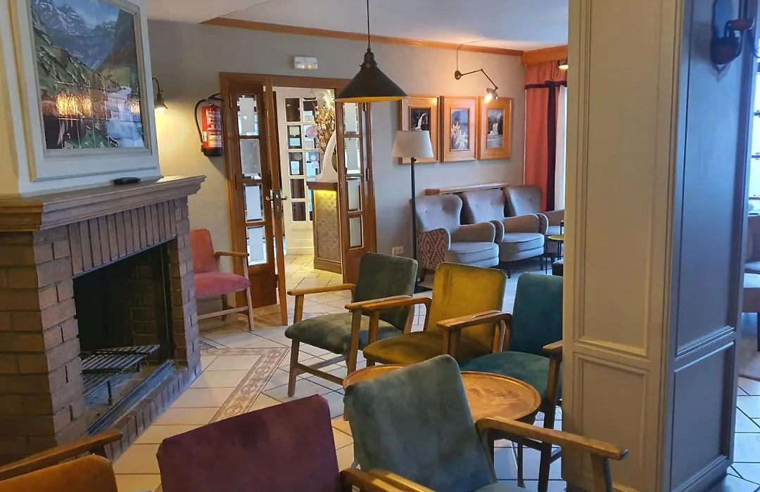 Hotel Villa de Torla-1