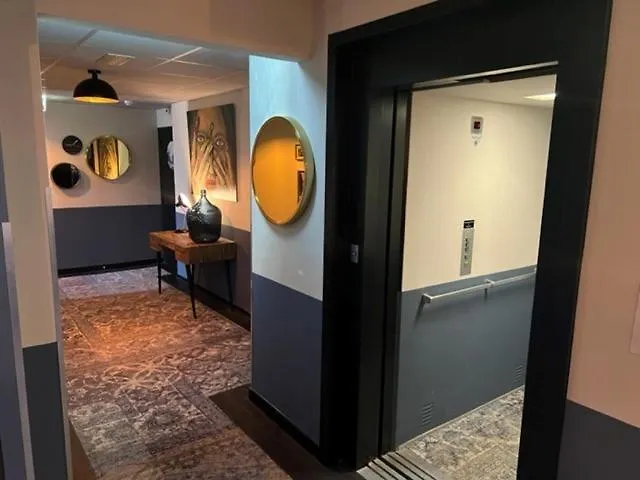 Boutique Hotel De Valk-1