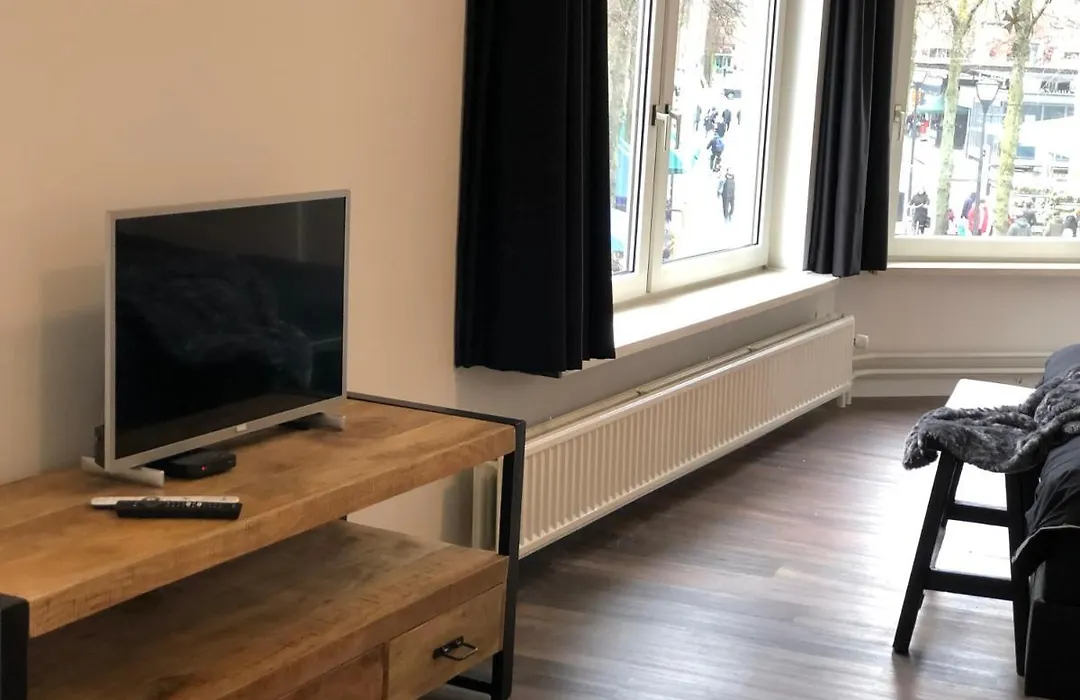 Bnb Grand Cafe Prins Bernhard-1