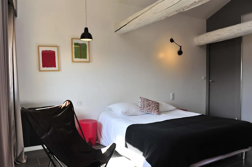 Le Jour Et La Nuit, Maison D'Hotes-1