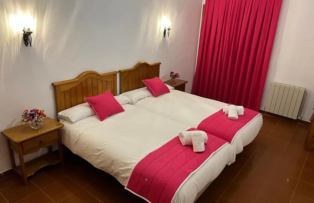 Hostal Ciudad Encantada-1