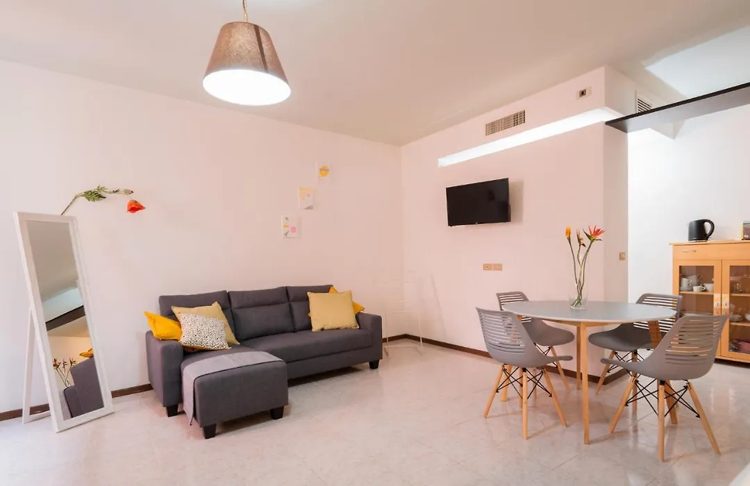 Mama Apartments-1