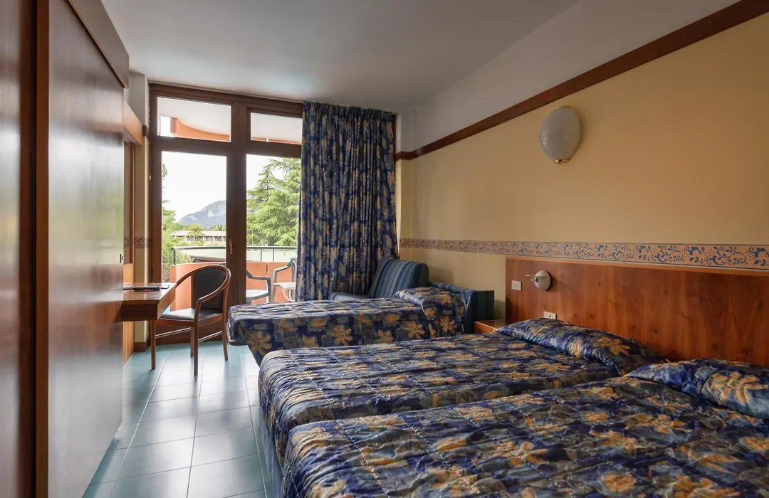 Hotel Royal-1