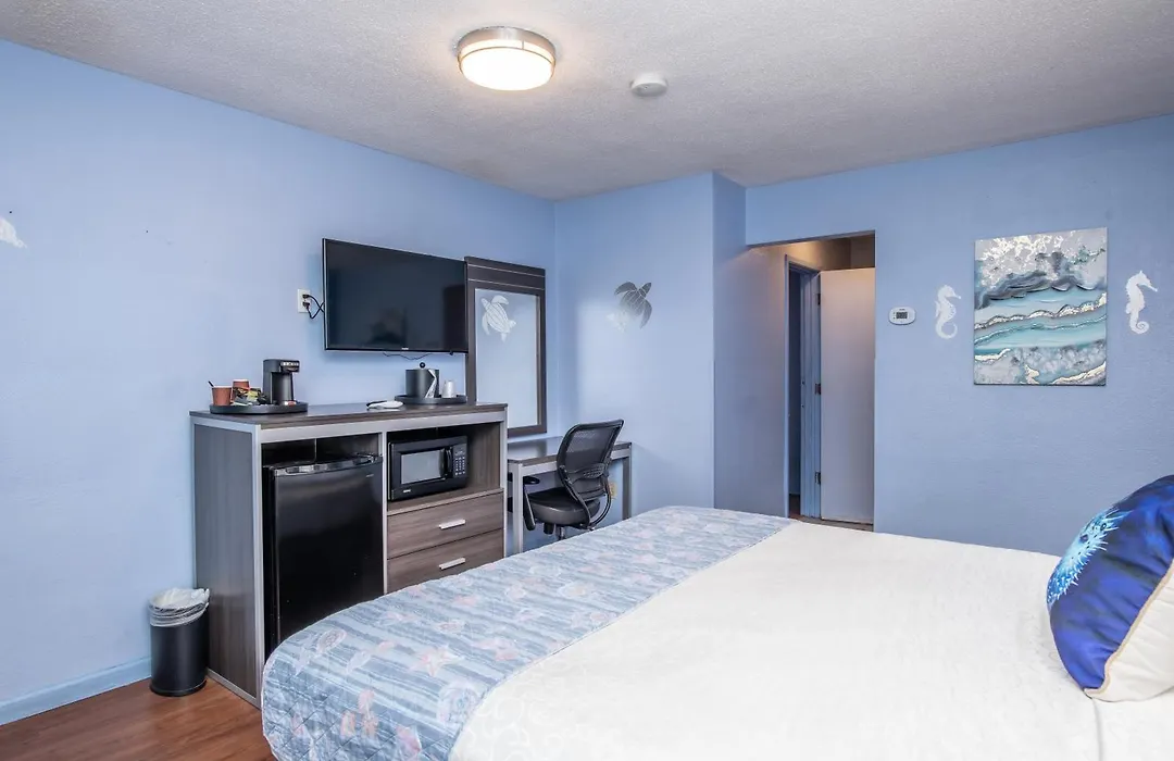 Aqua Breeze Inn-1