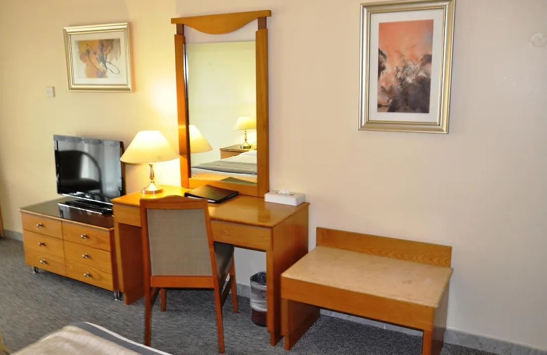 Lavender Hotel Deira-1