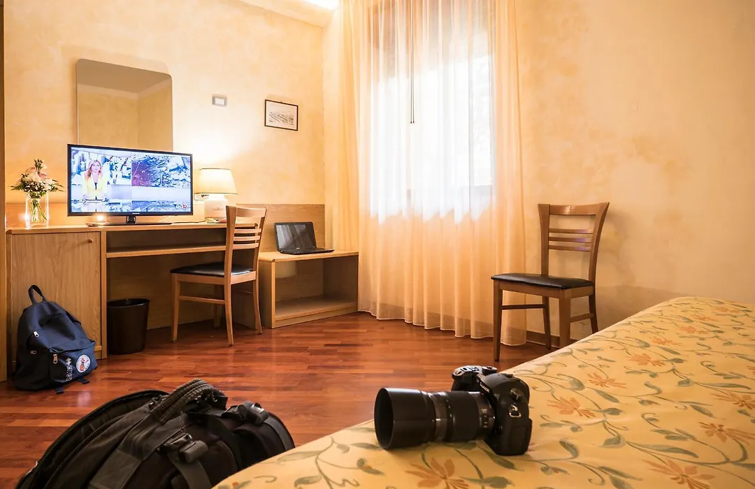 Hotel Vega Perugia-1