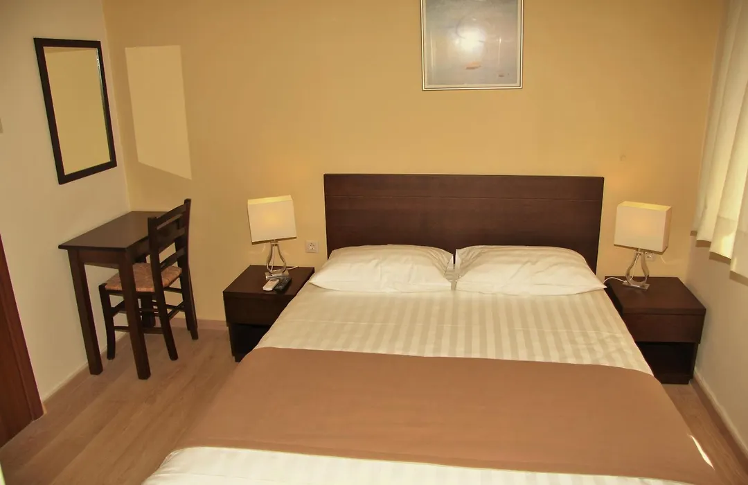 Rea Hotel-1