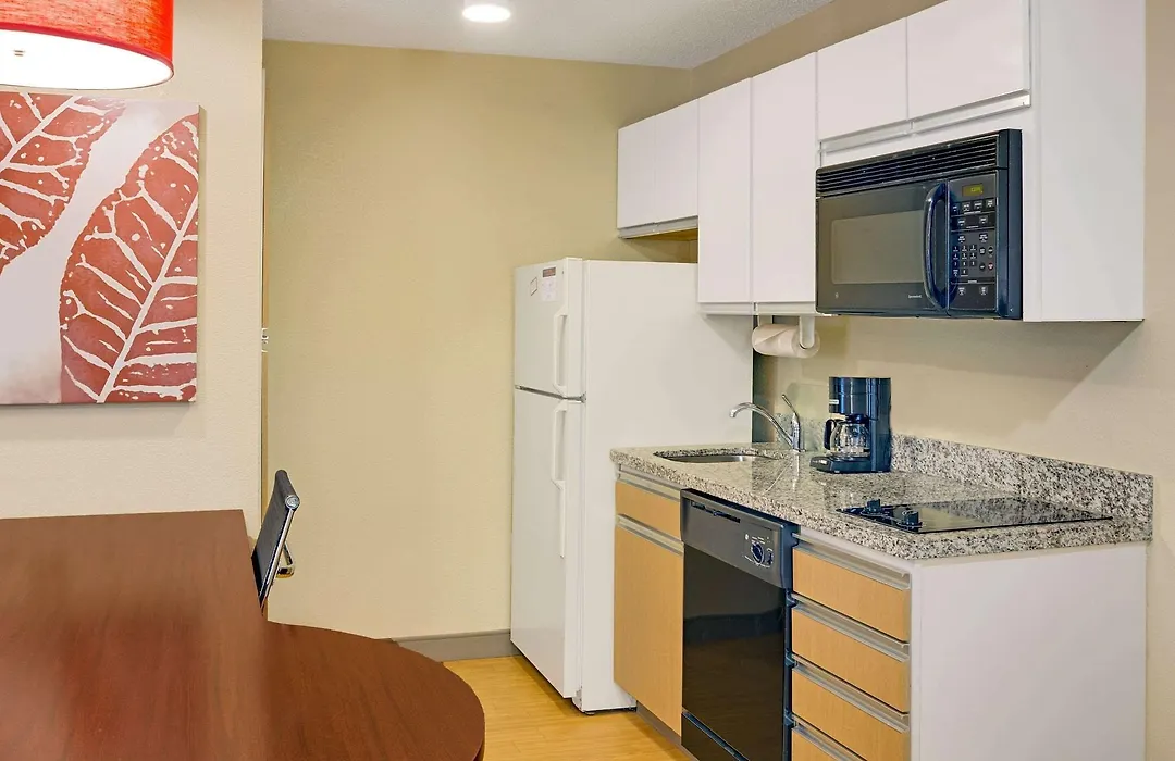 Mainstay Suites Hartford Meriden-1