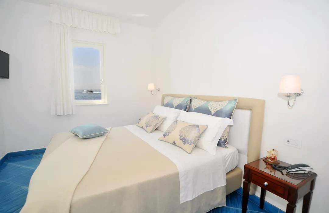 Core Amalfitano City Suites-1