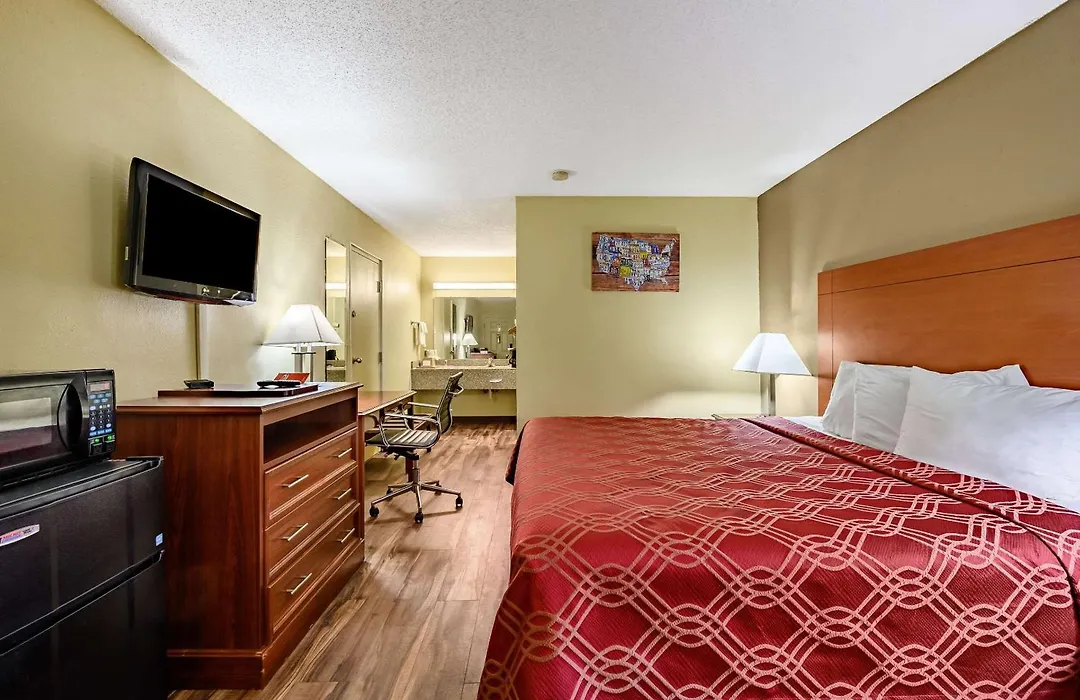 Econo Lodge Athens I-65-1
