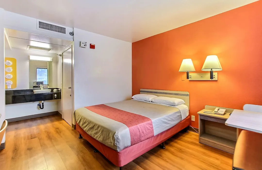 Motel 6-Salinas, Ca - South - Monterey Area-1