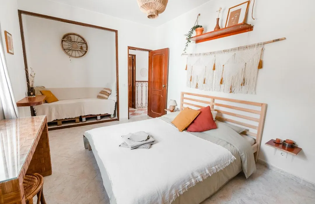 Lemontree Eco Surfhouse-1