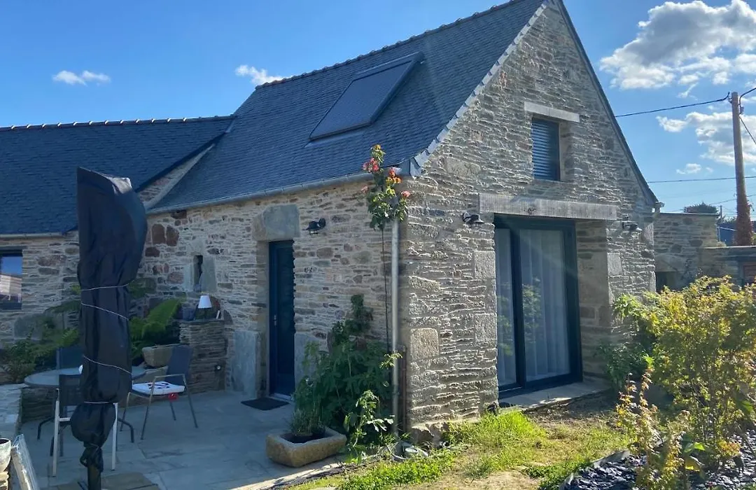 L’ARDOISIÈRE, maison d’hôtes et d’amis-1