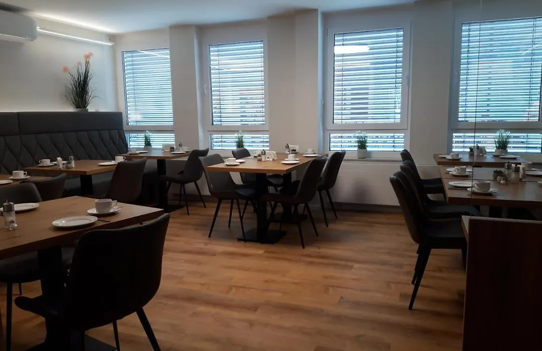 Hotel Weinert-1