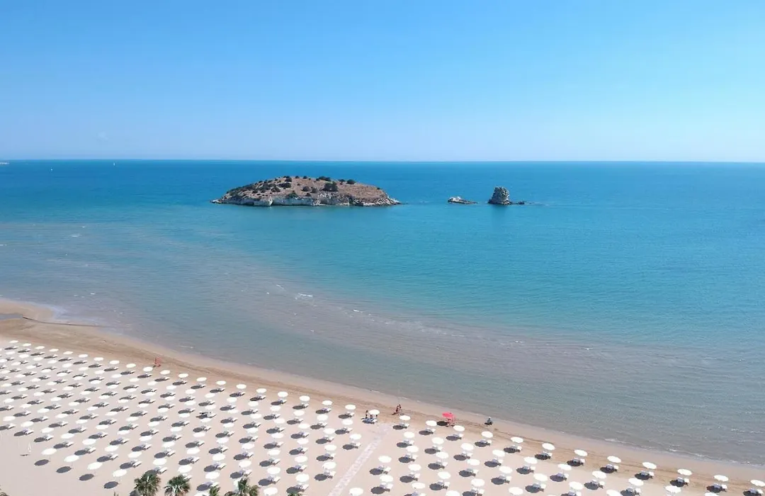 Gattarella Family Resort - Seaside Rooms&Suites-1