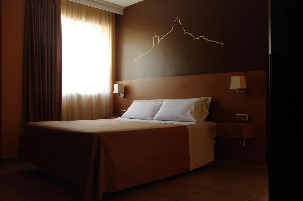 Hotel Solsona Centre-1