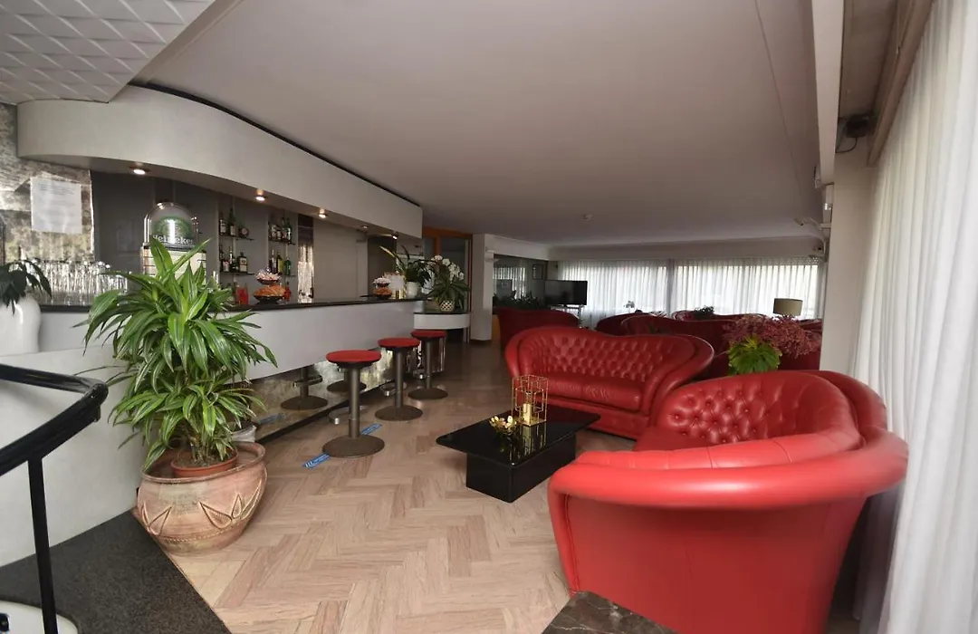 Hotel Eden-1