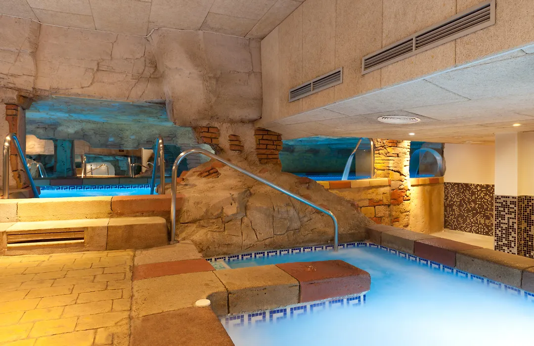 Senator Cádiz Spa Hotel-1