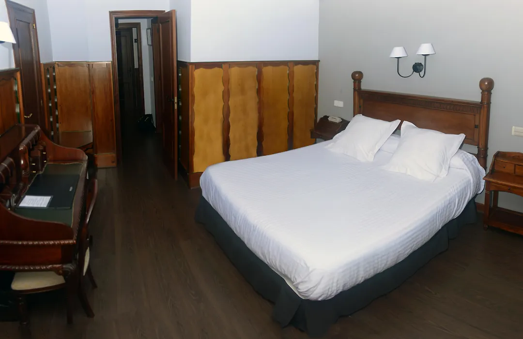 Hotel Comillas-1
