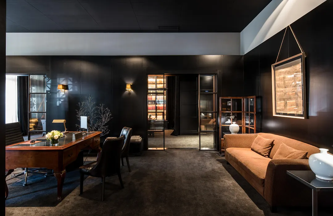 Grand Hotel Central, Small Luxury Hotels-1