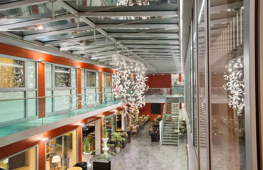 Ramada Encore By Wyndham Geneva-1