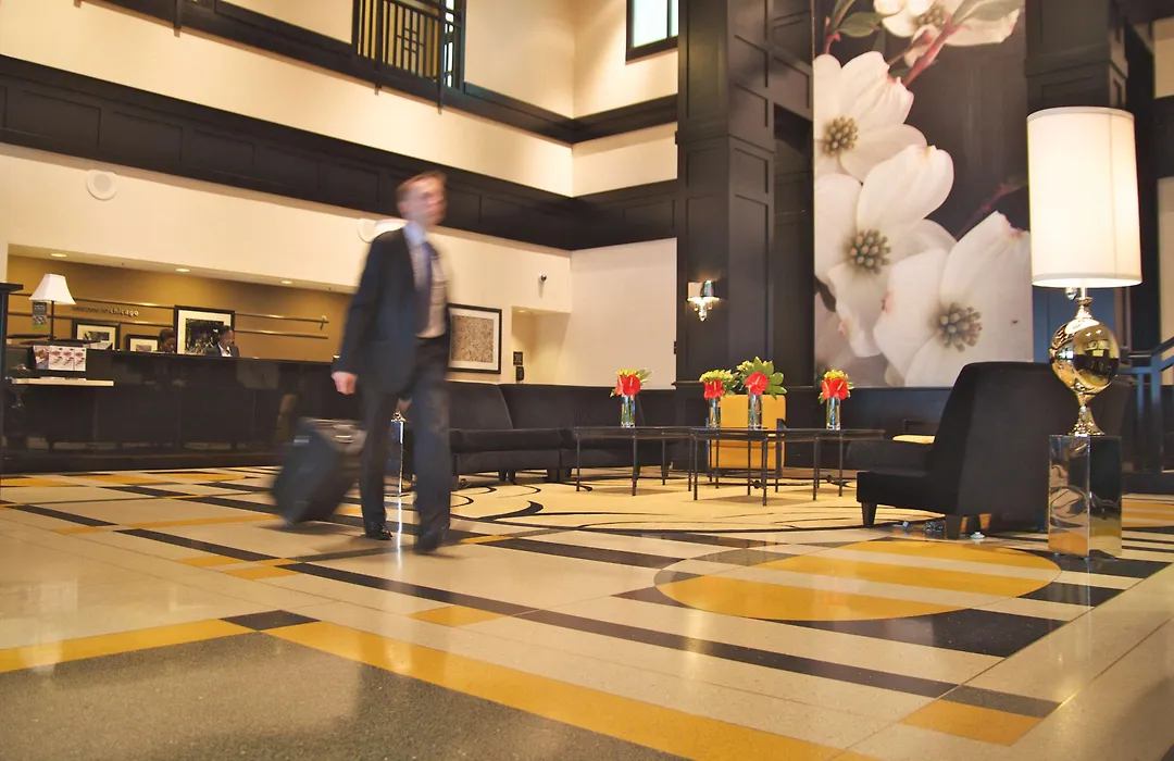 Hampton Inn & Suites Chicago-Downtown-1