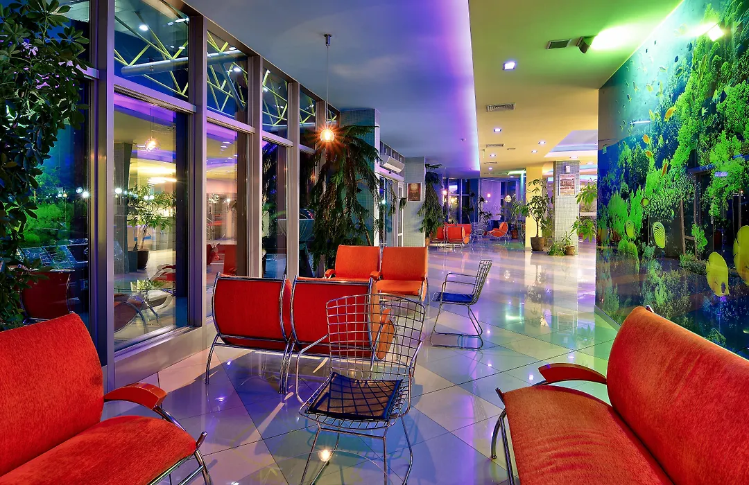 Aqua Hotel-1