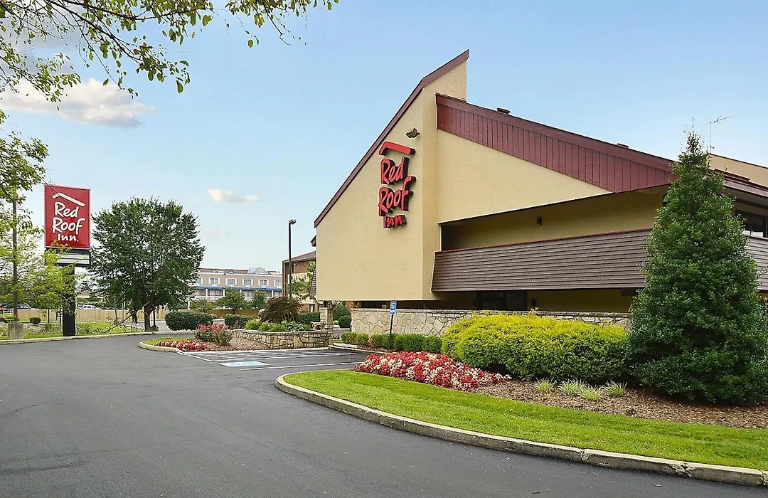 Red Roof Inn Louisville East - Hurstbourne-1