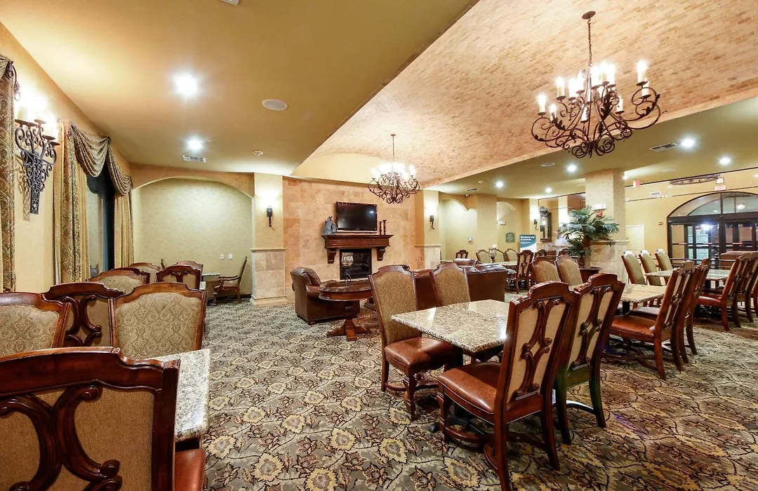 Comfort Suites Alamo-River Walk-1