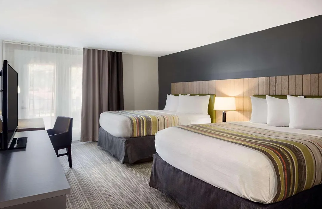 Country Inn & Suites Downtown Convention Center By Radisson, Gatlinburg, Tn-1