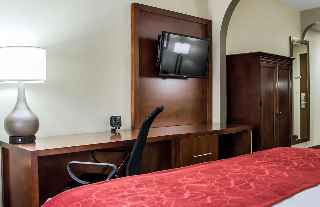 Comfort Suites University - Research Park-1