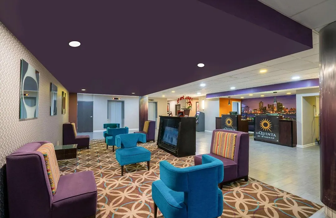 La Quinta By Wyndham Memphis Airport Graceland-1
