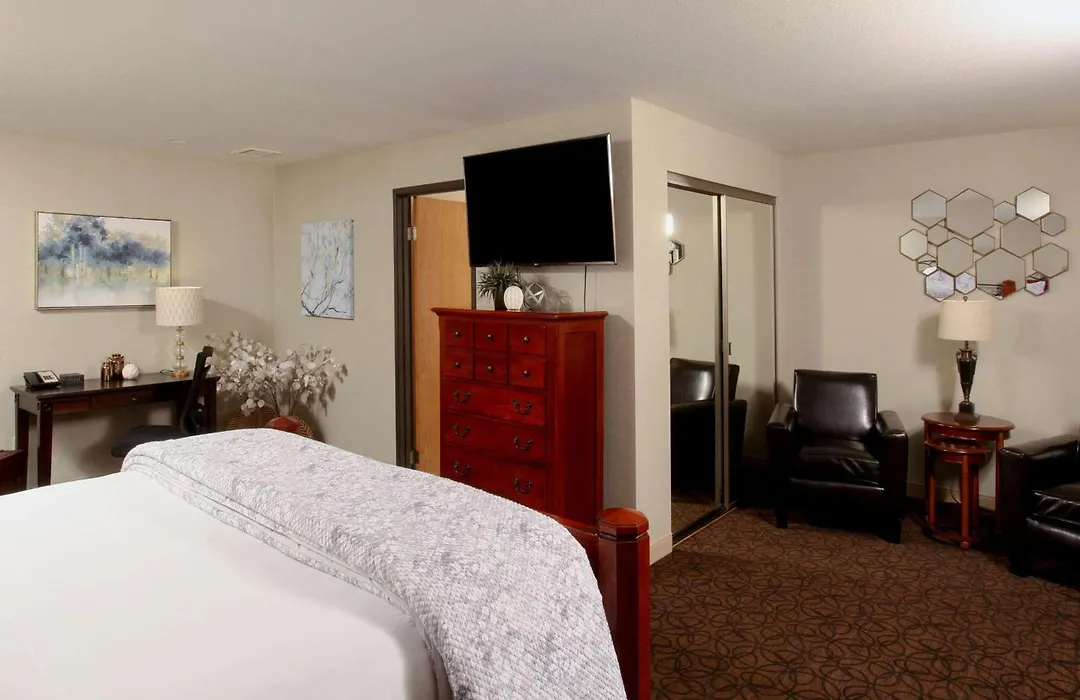 Quality Inn Oakwood-1