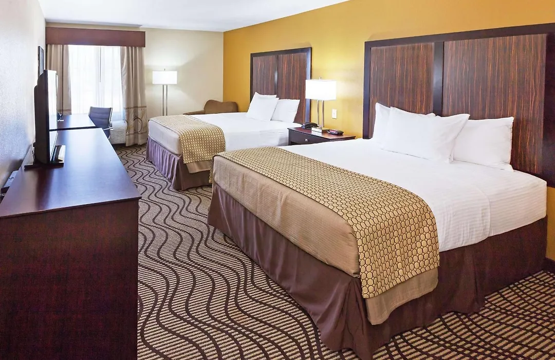 La Quinta By Wyndham Floresville-1