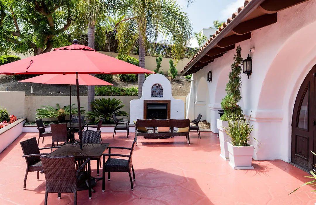 Hampton Inn & Suites San Clemente - Fully Renovated-1