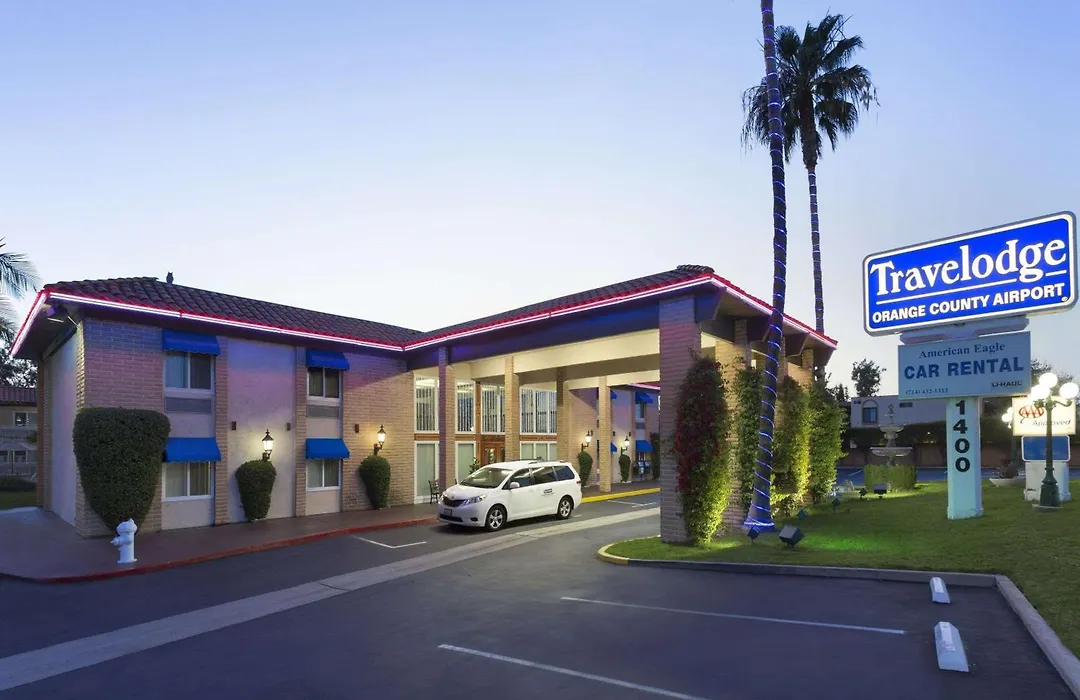 Travelodge By Wyndham Orange County Airport/ Costa Mesa-1